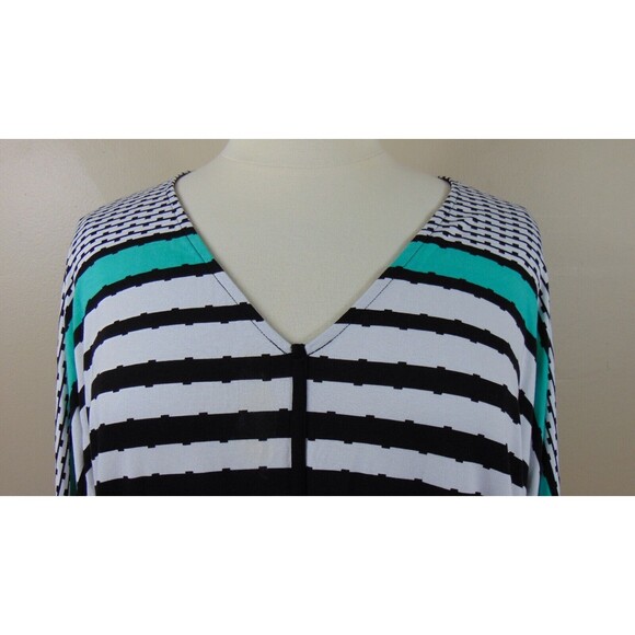 Lane Bryant Top Women's 18 / 20 Dolman Sleeve Striped V-Neck Tee Stretch S/S - Picture 2 of 9
